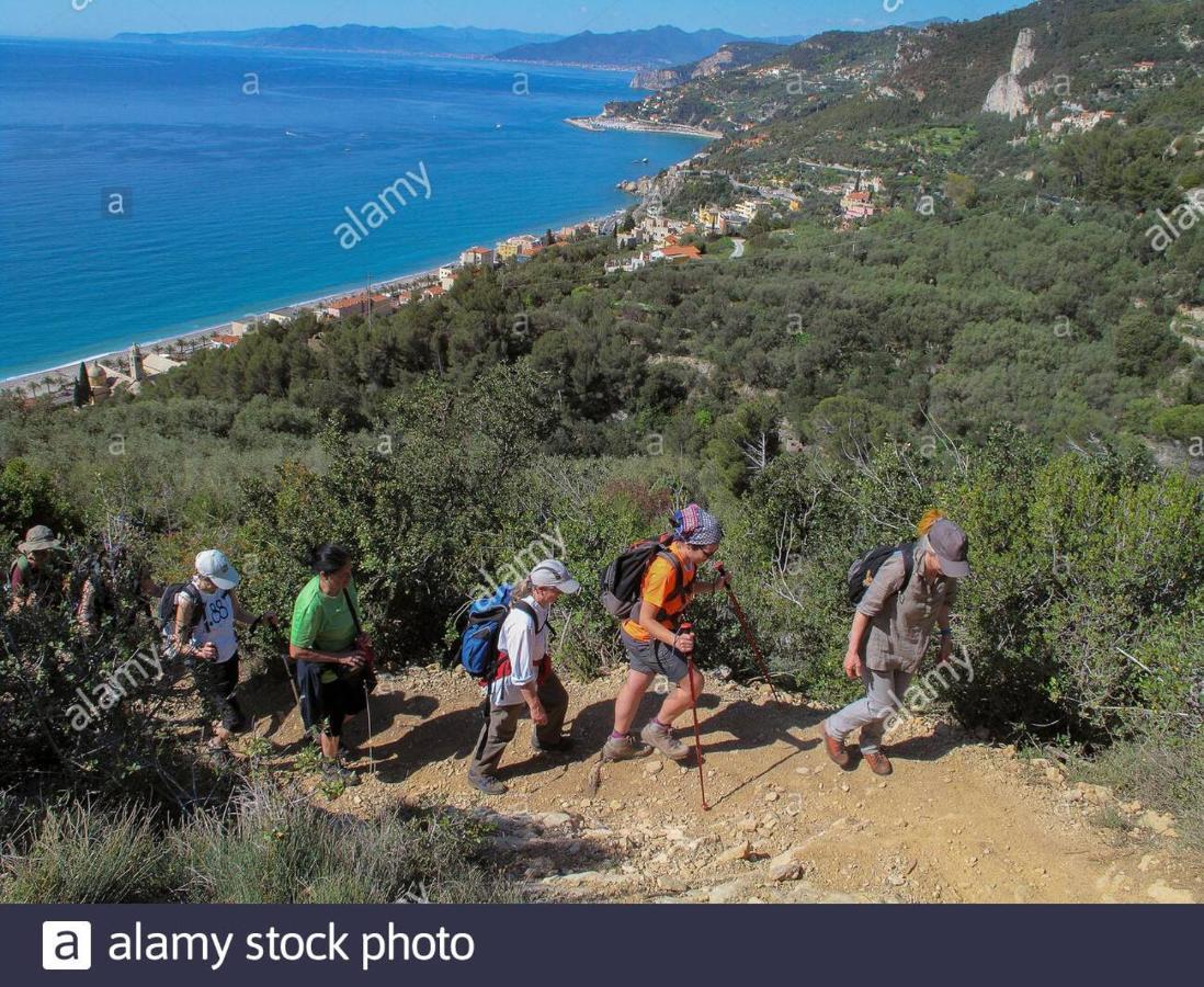 Ilgattosuruotefinalligure Finale Ligure Exterior foto