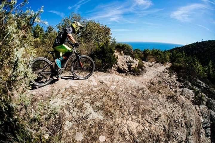 Ilgattosuruotefinalligure Finale Ligure Exterior foto